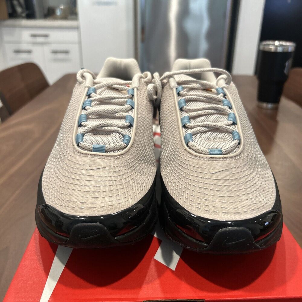 New Nike Air Max DN Light Orewood Brown Size 10.5 with Box - Picture 4 of 12